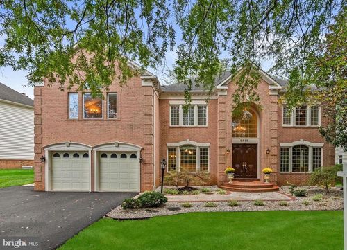 9818 Bald Cypress Dr, ROCKVILLE, MD, 20850-3494 | Card Image