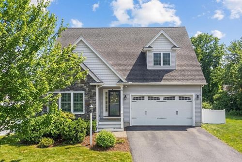 36 Empire Dr, North Andover, MA, 01845-6019 | Card Image