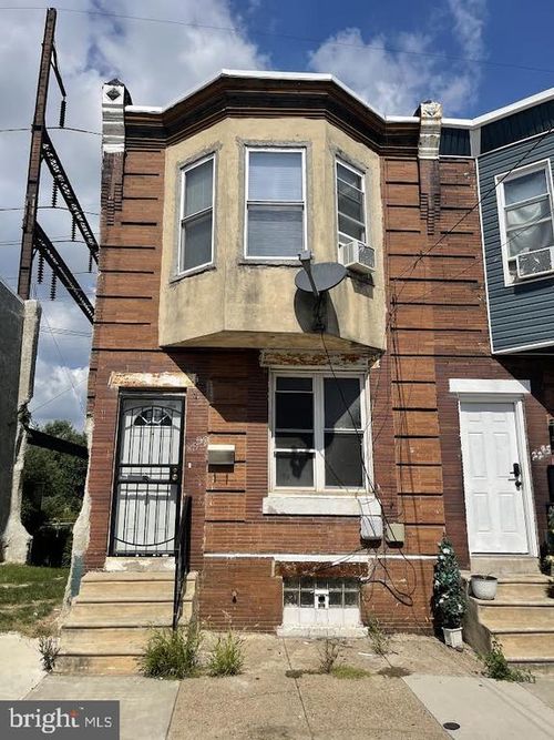 2227 Ruffner St, PHILADELPHIA, PA, 19140-2819 | Card Image