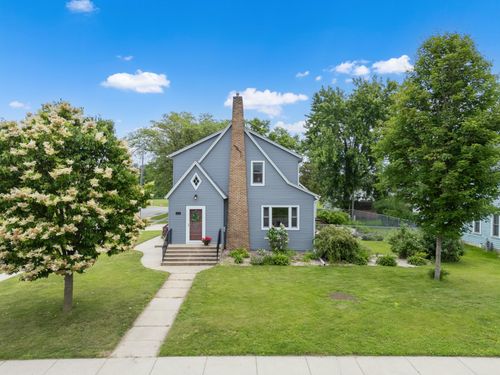 301 2nd Ave Se, Pine Island, MN, 55963-9197 | Card Image