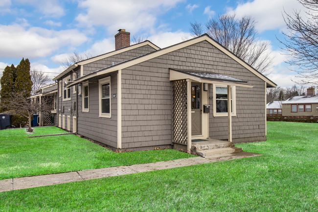 2637 Pittsfield Blvd, Condo with 2 bedrooms, 1 bathrooms and null parking in Ann Arbor MI | Image 8