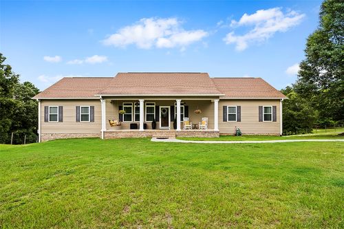 408 Miller Rd, Hodges, SC, 29653-9022 | Card Image