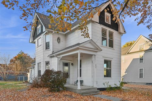 206 3rd St Ne, Mitchellville, IA, 50169-8431 | Card Image