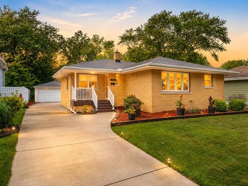 44 Timrick Dr, Munster, IN, 46321-2150 | Card Image