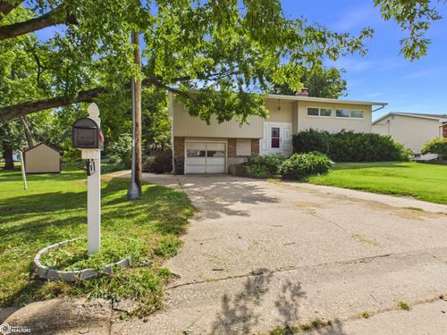 969 Milton Dr, Keokuk, IA, 52632-2537 | Card Image