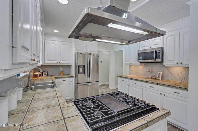15-110 Stonington Ct | Image 15
