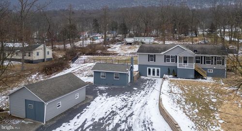 28 Maple Ave, GRANVILLE, PA, 17029-9704 | Card Image