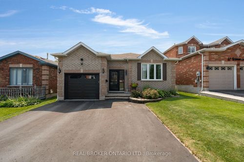 10 Wismer Ave, Barrie, ON, L4N7X8 | Card Image