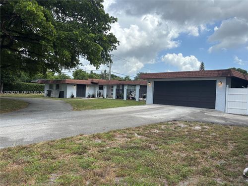 10 Sw 46th Ave, Plantation, FL, 33317-3763 | Card Image