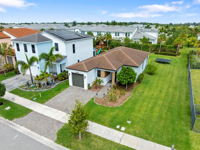 16450 Sandy Shore Dr, House other with 2 bedrooms, 2 bathrooms and null parking in Westlake FL | Image 30