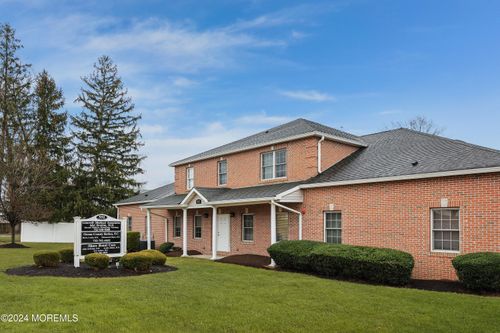 2-551 Newman Springs Rd, Lincroft, NJ, 07738-1472 | Card Image