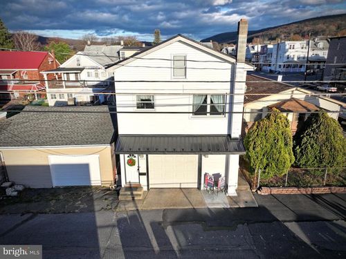 145 S Lemon St, Mount Carmel, PA, 17851-2223 | Card Image