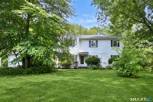 64 Russ Rd, Trumbull, CT, 06611-3434 | Card Image