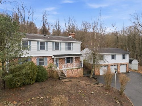 55 Woodland Rd, Hickory, PA, 15340-1136 | Card Image