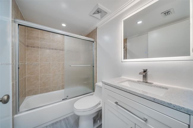 APT-211 - 677 Trace Cir, Condo with 2 bedrooms, 2 bathrooms and null parking in Deerfield Beach FL | Image 26