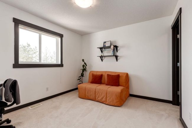 263 Silverado Plains Close Sw, Home with 3 bedrooms, 2 bathrooms and 4 parking in Calgary AB | Image 24