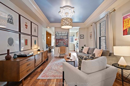 142 Bellwoods Avenue, Toronto, ON, M6J2P4 | Card Image