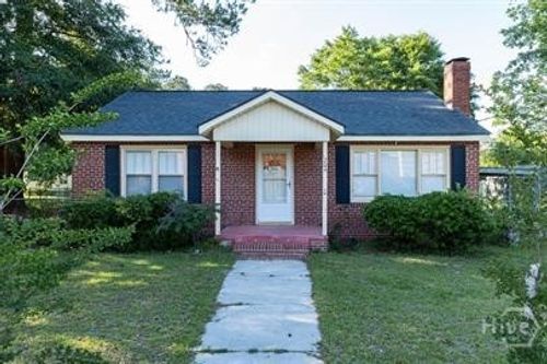 204 E 4th St, Rincon, GA, 31326-9203 | Card Image