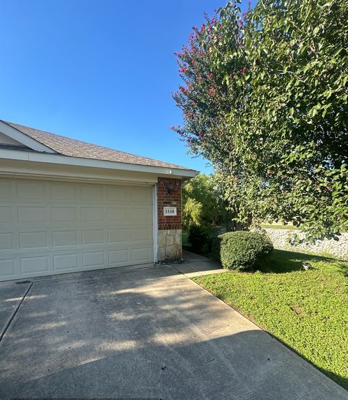 1510 Piedmont Dr, Mansfield, TX, 76063-6046 | Card Image