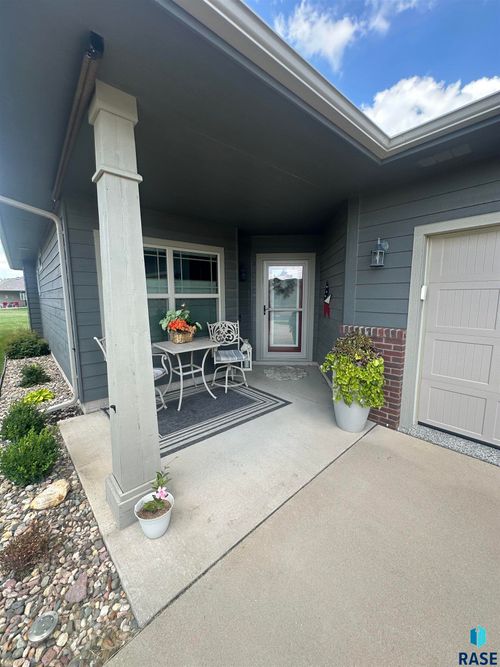 5000 E 62nd St Street, Sioux Falls, SD, 57108 | Card Image