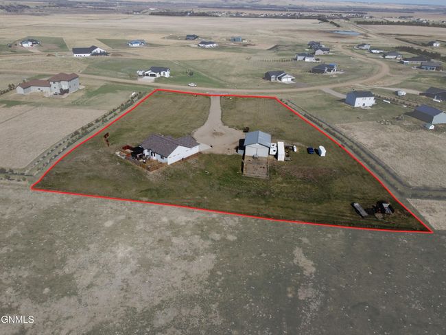 2467 Labrador Dr, House other with 4 bedrooms, 3 bathrooms and null parking in Mandan ND | Image 7
