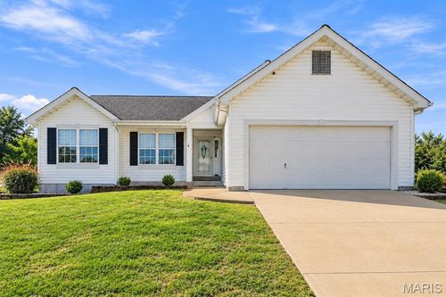 1002 Seasons View Dr, Fenton, MO, 63026-3992 | Card Image