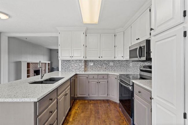 33910 E State Route Vv, House other with 3 bedrooms, 1 bathrooms and null parking in Pleasant Hill MO | Image 12
