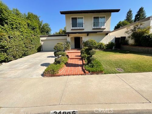 24006 Via Aranda, Valencia, CA, 91355-3115 | Card Image