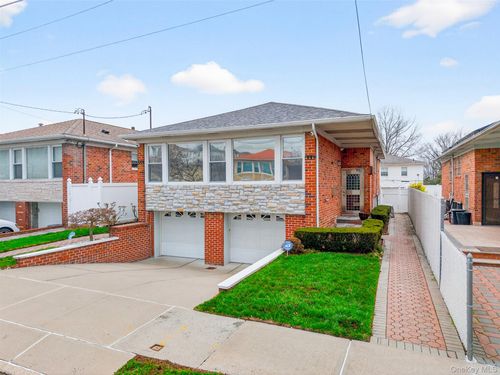 25-28 148th Street, New York, NY, 11354 | Card Image