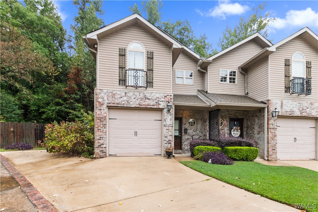Saint Charles Way, Tuscaloosa, AL 35404