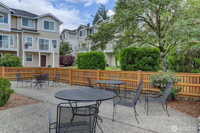11920 Ne 163 Rd Pl, Townhouse with 2 bedrooms, 3 bathrooms and null parking in Bothell WA | Image 29