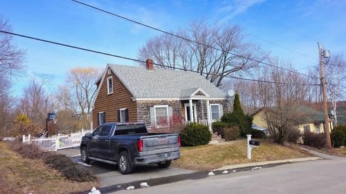 12 Schoolhouse Lane, Hampden, ME, 04444 | Card Image