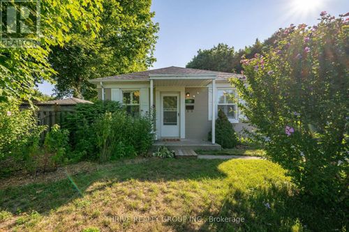 38 Bellwood Cres, London, ON, N5Y2C5 | Card Image