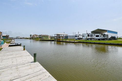 855 County Road 201, Sargent, TX, 77414-2181 | Card Image