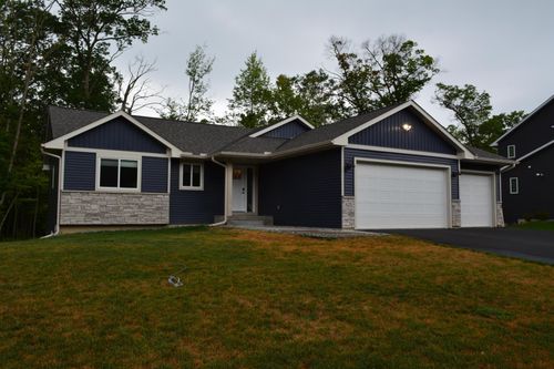 425 Knollwood Ave, Saint Croix Falls, WI, 54024-8355 | Card Image