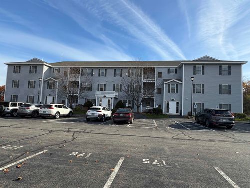 unit-174-16 Crestview Cir, Londonderry, NH, 03053-2491 | Card Image