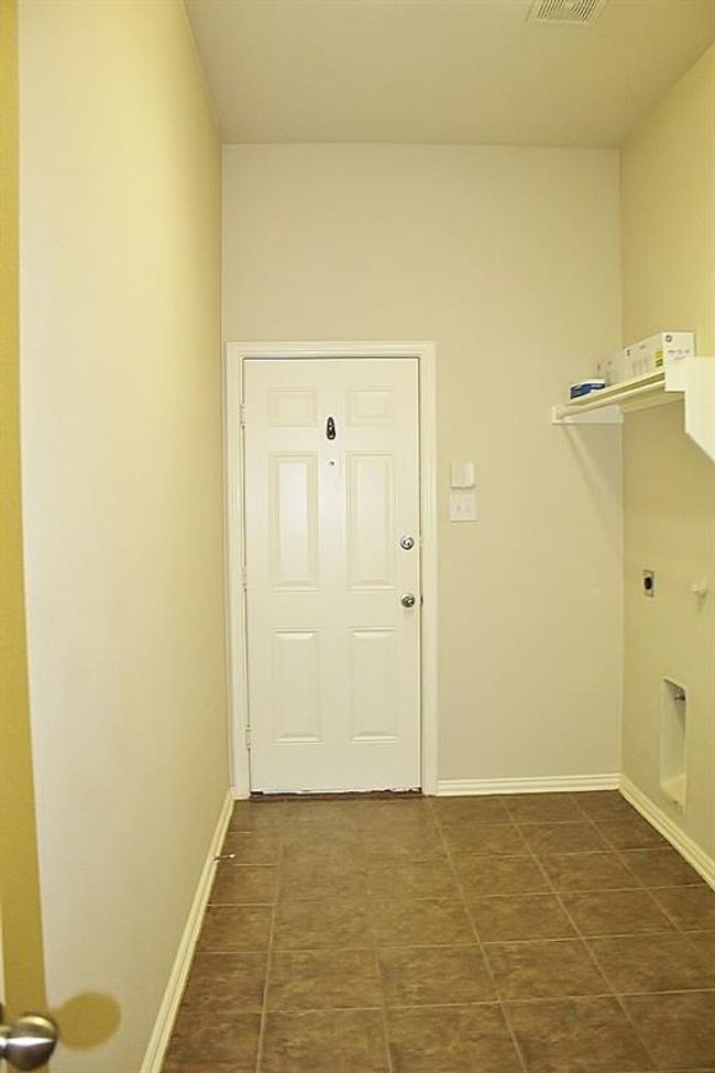 1707 Whispering Glen Drive, For Rent in Allen Zoocasa