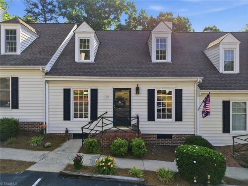 45-330 W Presnell St, Asheboro, NC, 27203-4700 | Card Image