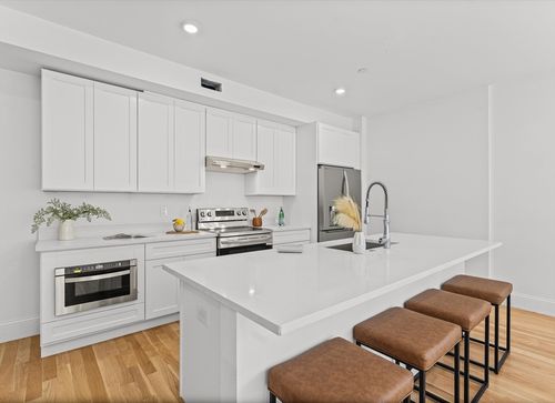 302-272 Lincoln St, Marlborough, MA, 01752 | Card Image