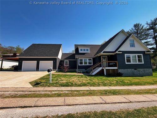 35 Grimm Street, Charleston, WV, 25302 | Card Image