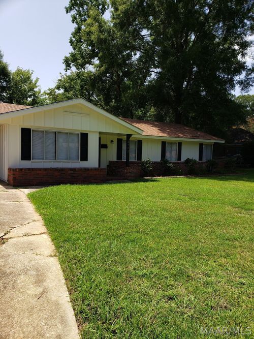2752 Baldwin Brook Dr, Montgomery, AL, 36116-3109 | Card Image