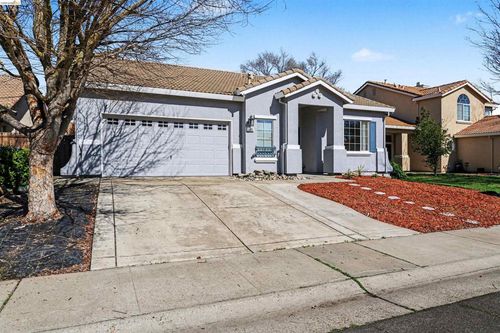 193 Mike Gartrell Cir, Sacramento, CA, 95835-1704 | Card Image