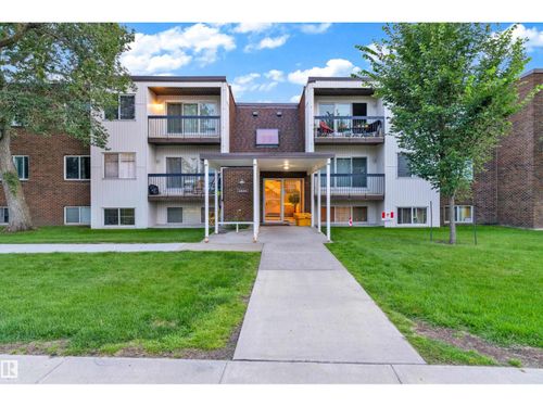 104-11445 41 Ave Nw, Edmonton, AB, T6J0T9 | Card Image