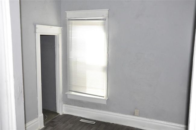 1402 N St Sw, House other with 4 bedrooms, 2 bathrooms and null parking in Cedar Rapids IA | Image 4