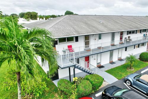 apt-202-1112 Lake Ter, Boynton Beach, FL, 33426-4223 | Card Image