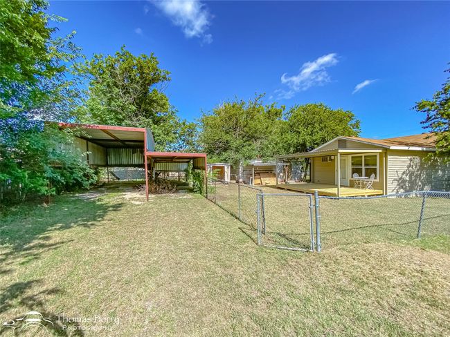 608 E 8 Th St, House other with 3 bedrooms, 2 bathrooms and null parking in Coleman TX | Image 38