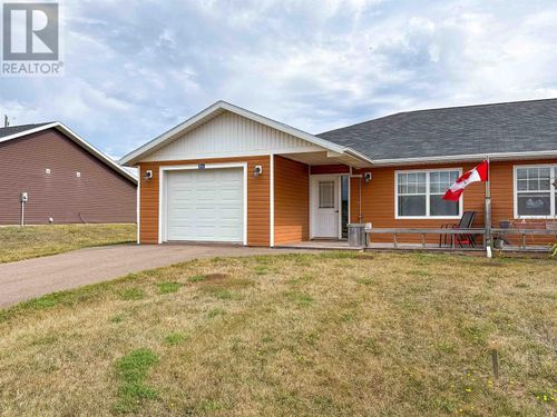 86 Summer St, North Rustico, PE, C0A1N0 | Card Image