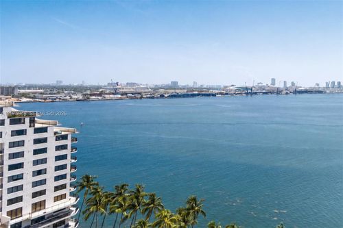 a1902-520 Brickell Key Dr, Miami, FL, 33131-2429 | Card Image