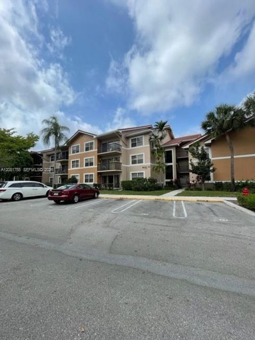 208-8721 Wiles Rd, Coral Springs, FL, 33067-1885 | Card Image