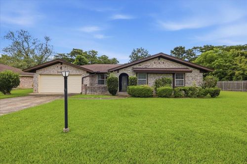 3210 Lancelot St, Orange, TX, 77630-3041 | Card Image